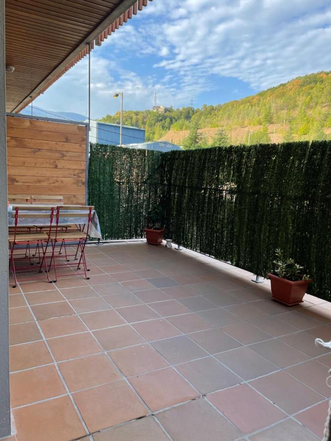 Precioso Calido Apartamento En Sort Con Terraza Daire Dış mekan fotoğraf