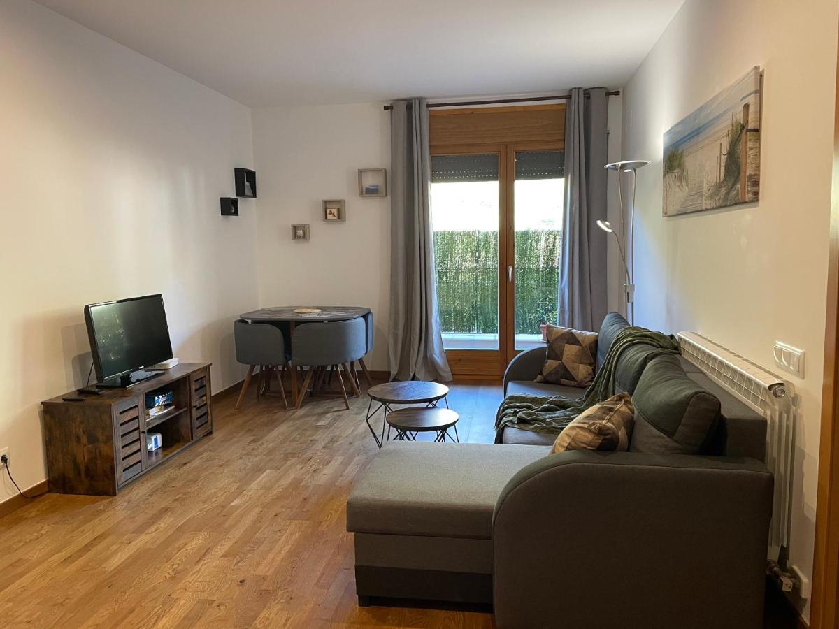 Precioso Calido Apartamento En Sort Con Terraza Daire Dış mekan fotoğraf